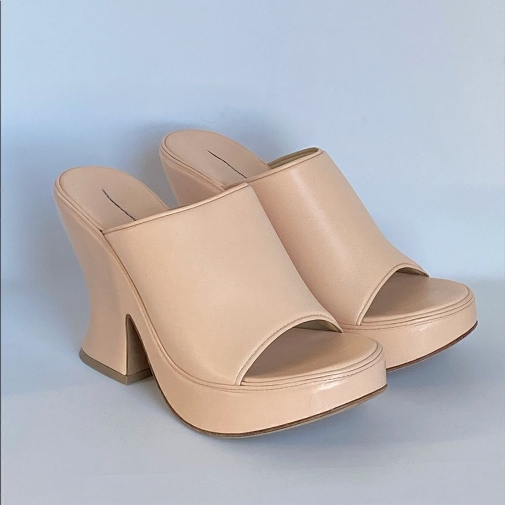 Bottega Veneta Wedge Leather Platform Sandals size 40 - Picture 3 of 10
